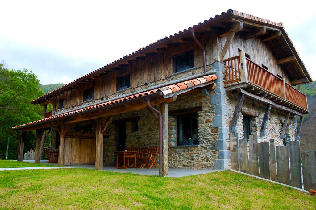 Arantza Apartamentuak Exterior foto